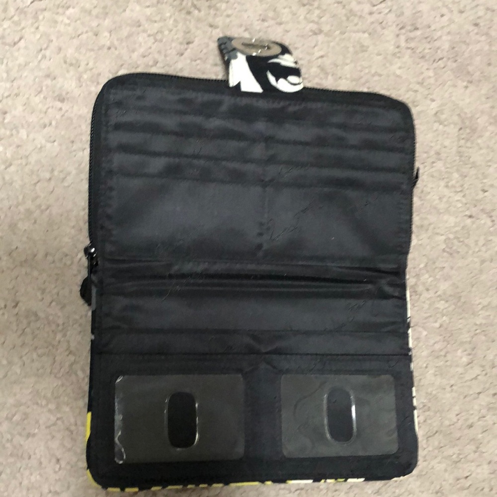 Wallet - Picture 2 of 3